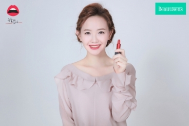 Test blind với son Matte Kiss.